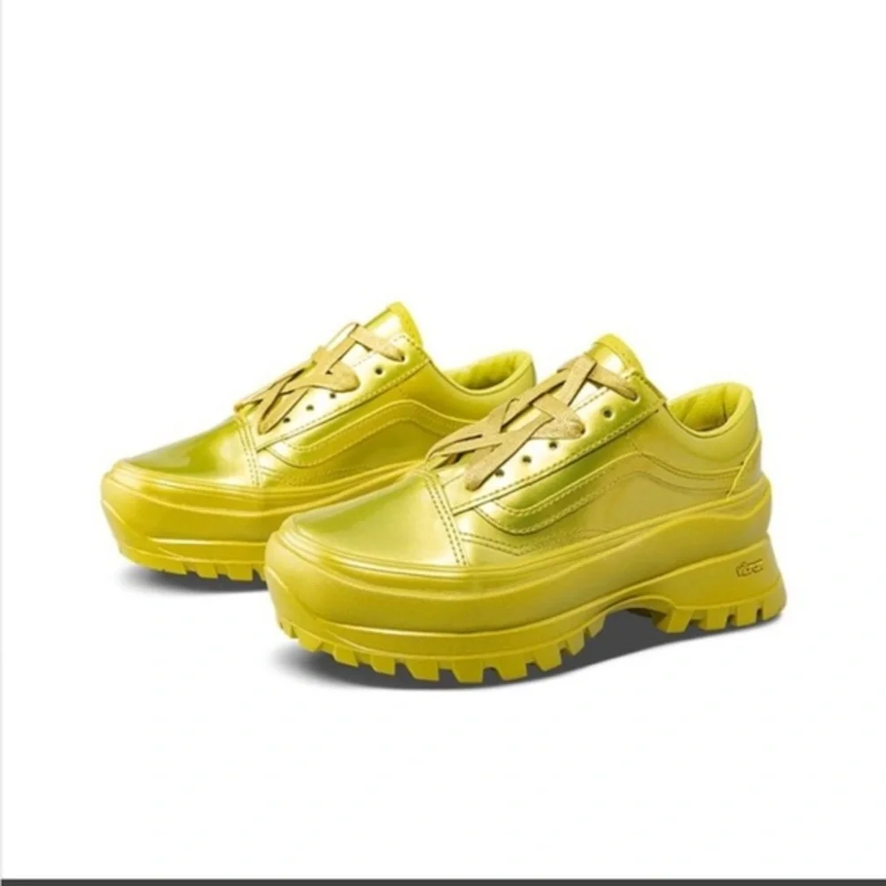 Vans Chunky Platform Sneakers in Bright Yellow - Picture 1 of 12